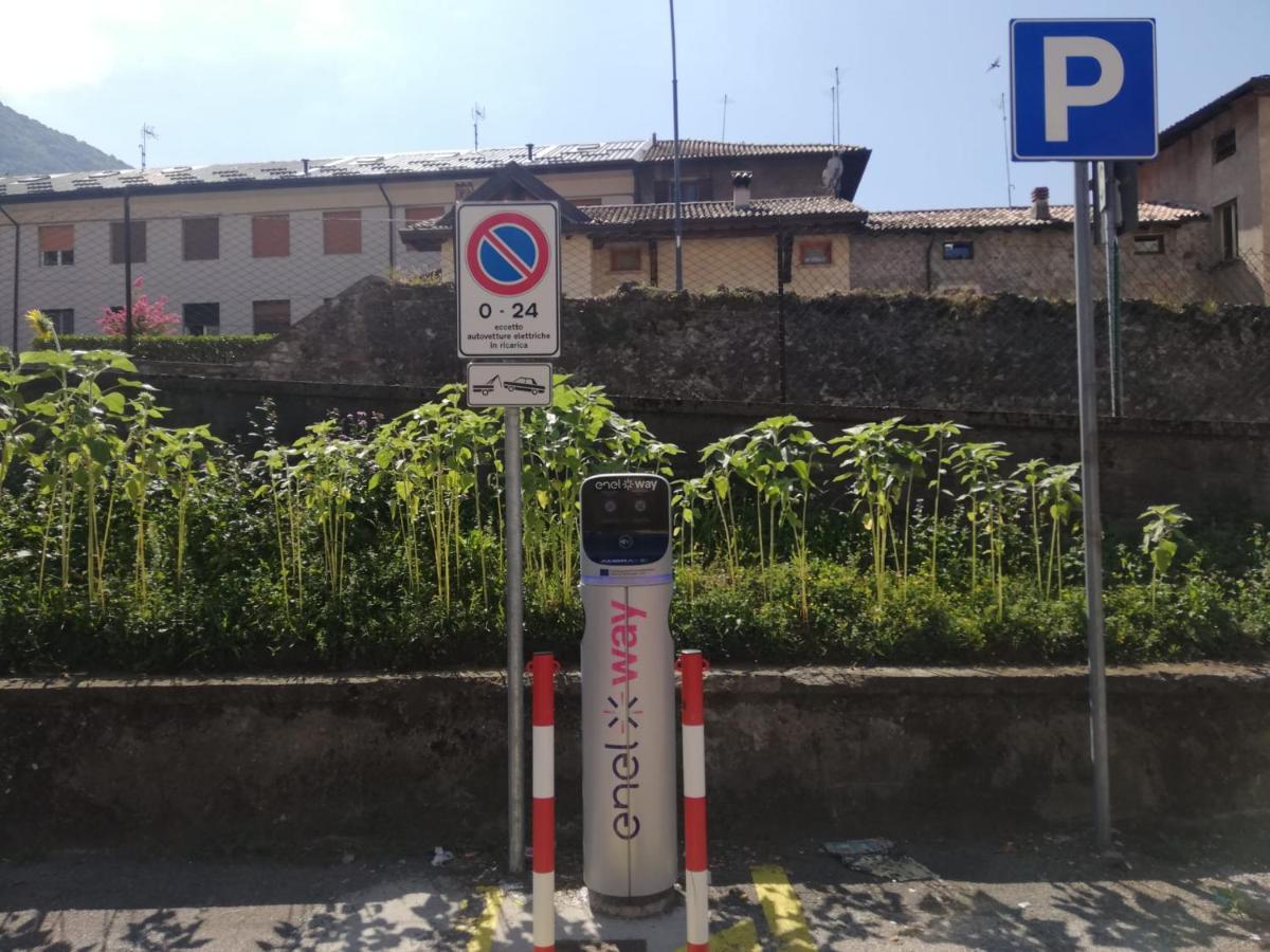 Aros Mountain Lake Iseo Hospitaliy Pisogne Buitenkant foto